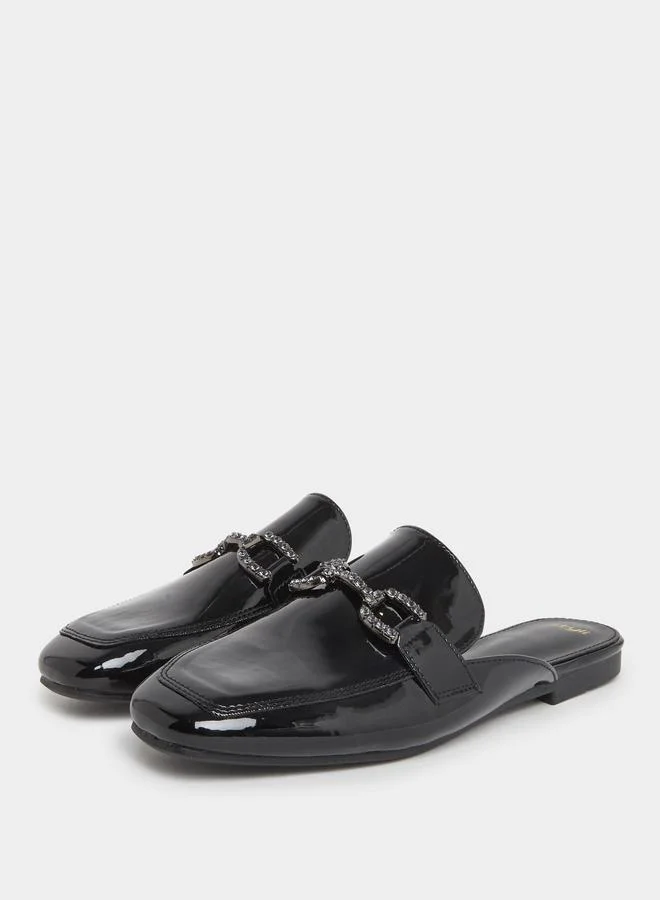 ستايلي لوفرز مفتوح من الجلد اللامع بلون أسود